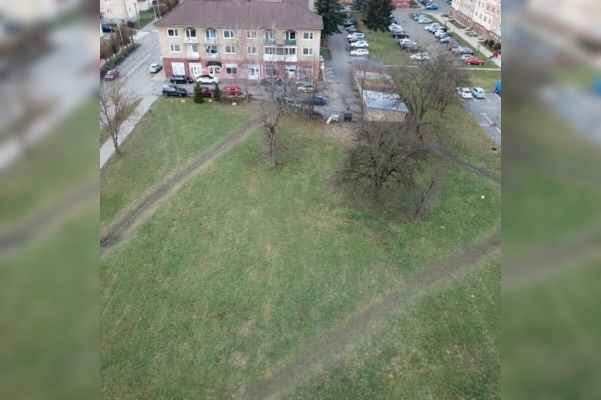 FOTO: Snina postaví nový bytový dom po 16 rokoch, foto 5