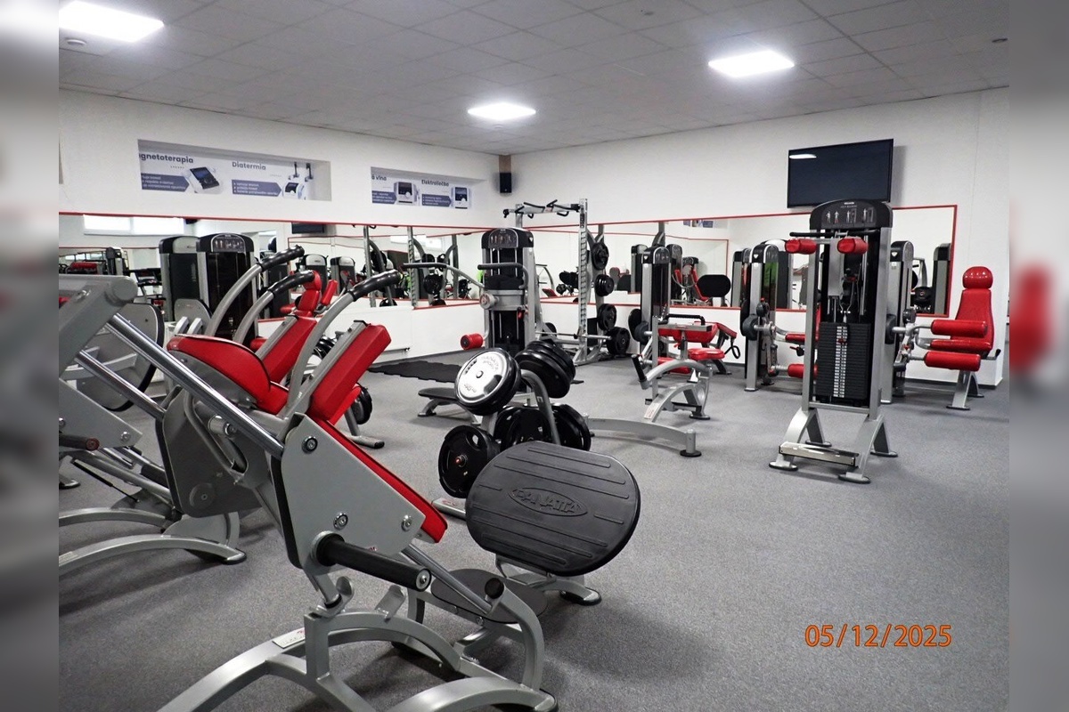 FOTO: Obľúbený komplex vo Vranove mieri do dražby, foto 4