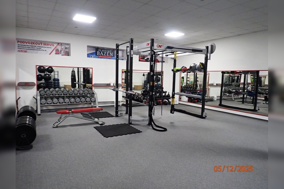 FOTO: Obľúbený komplex vo Vranove mieri do dražby, foto 6