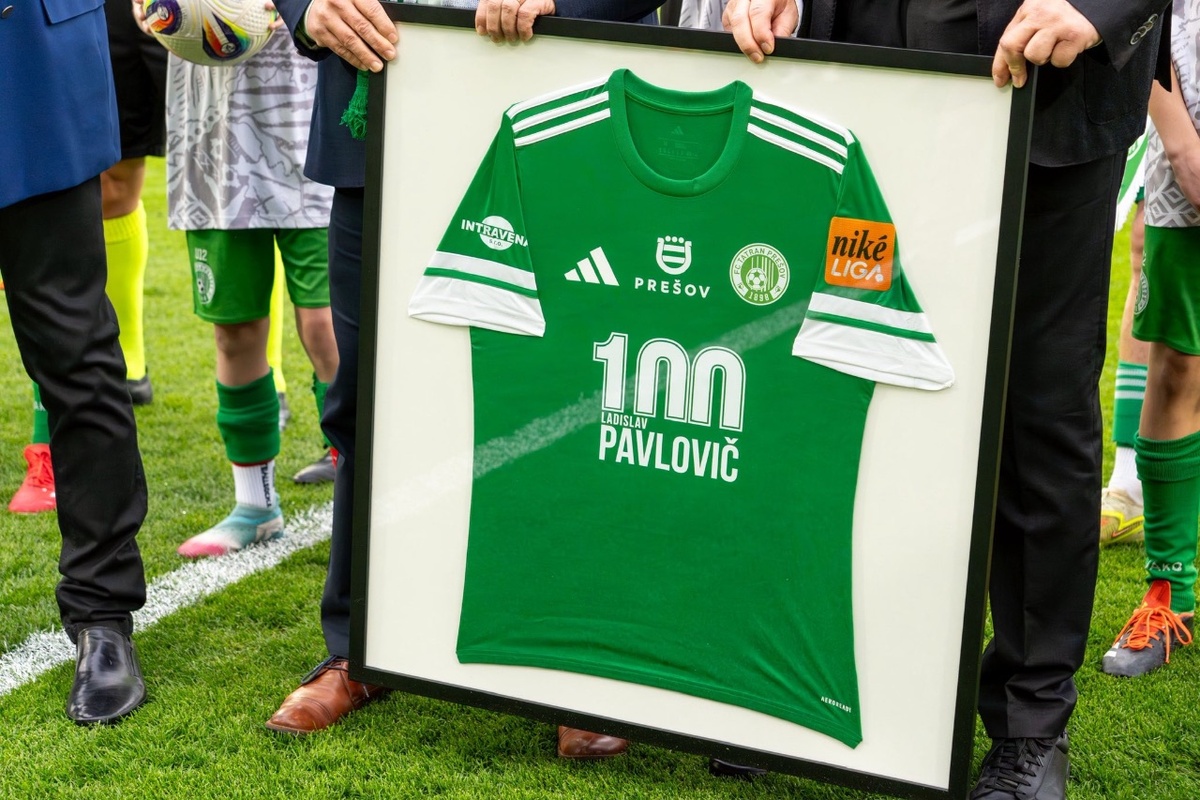 FOTO: Prešov zvládol derby o východ, počas zápasu proti Košiciam si pripomenuli legendu Ladislava Pavloviča, foto 3
