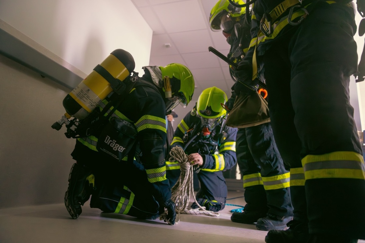 FOTO: Veľká explózia na lôžkovom oddelení v popradskej nemocnici, foto 14