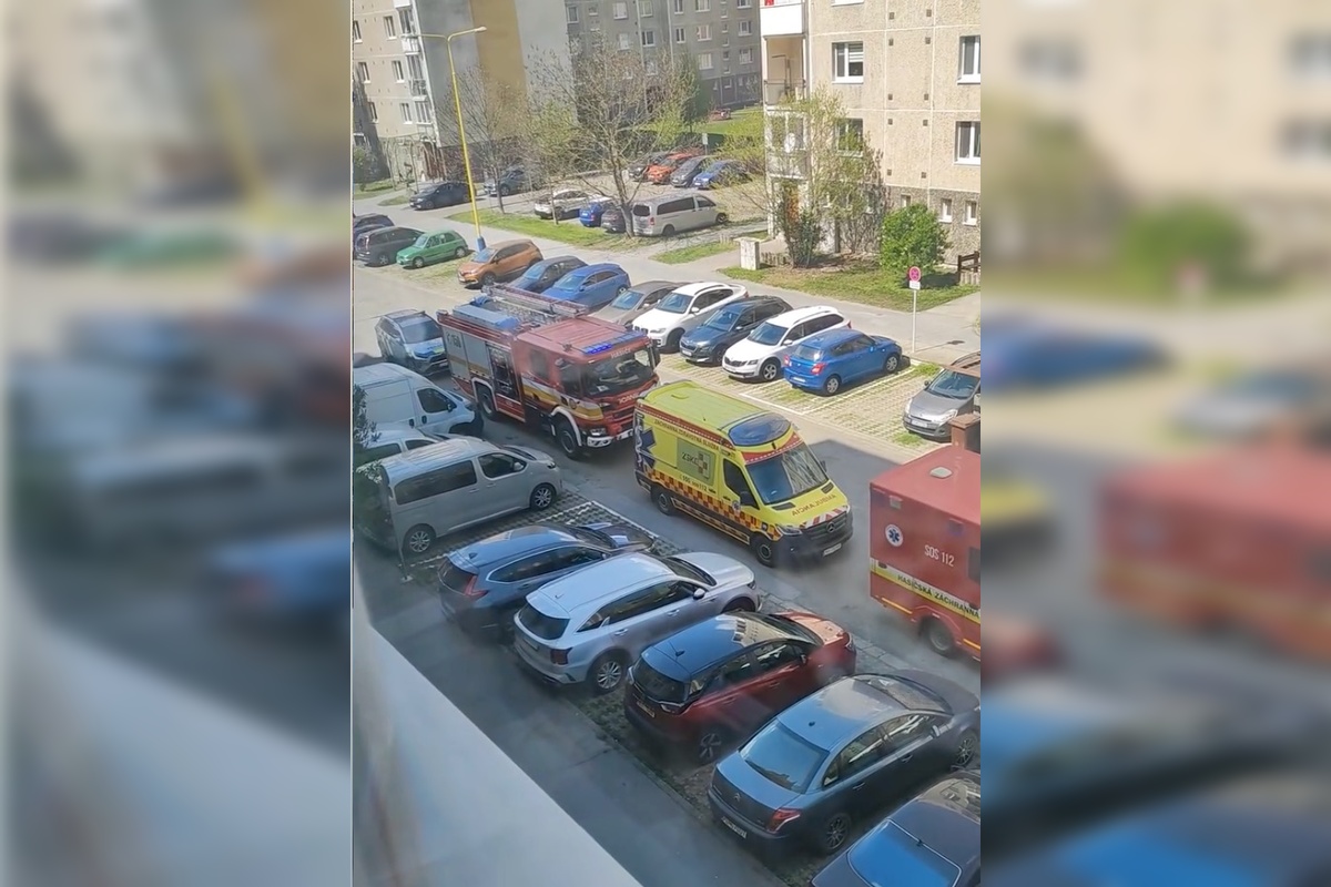 FOTO: Panika na Vihorlatskej v Prešove. Na mieste zasahujú všetky záchranné zložky, foto 3