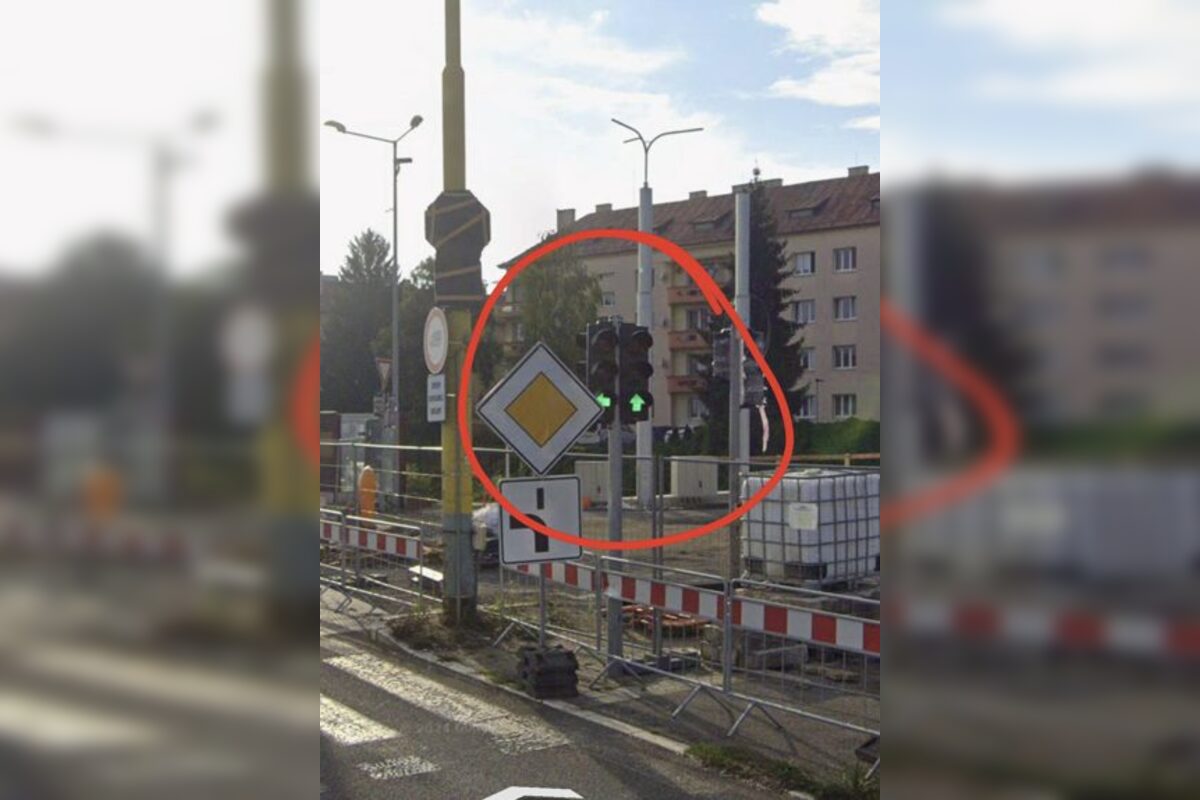 FOTO: Zelená či červená? Vodič skončil s pokutou, foto 2