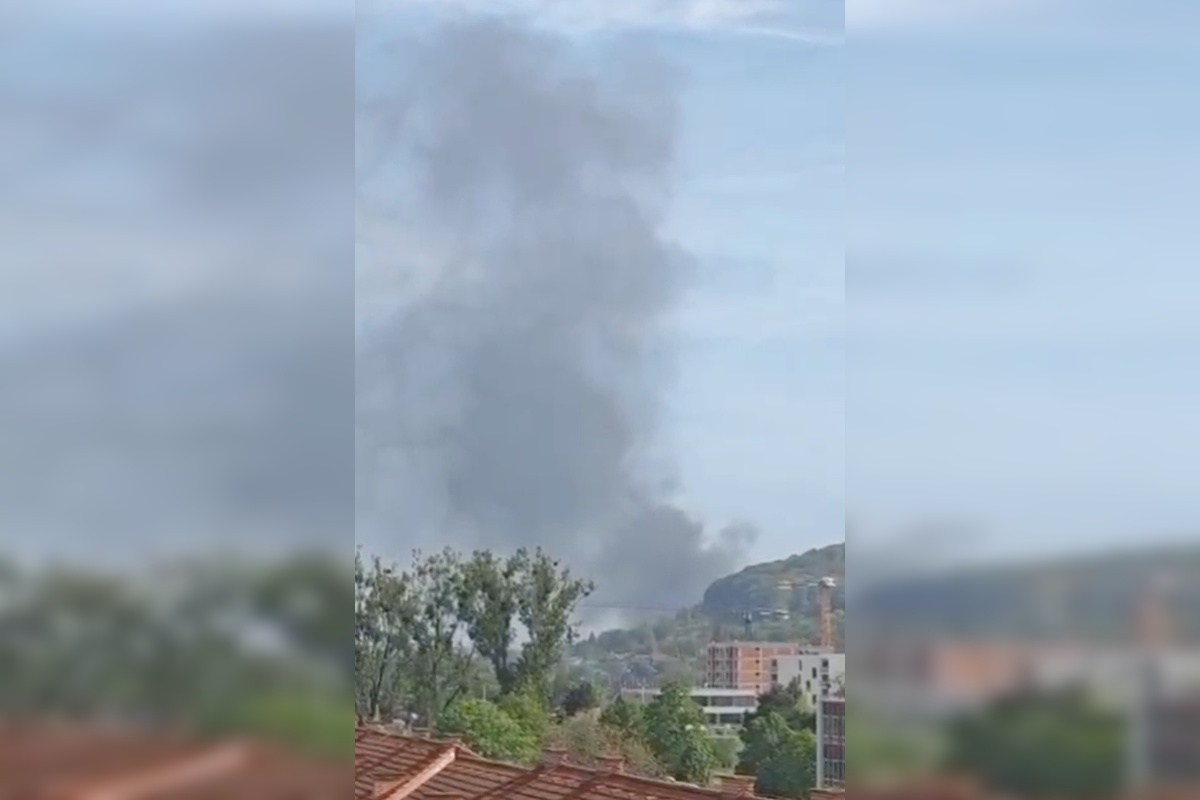 FOTO: Prešovom sa valí hustý čierny dym, čo sa tam deje? , foto 6