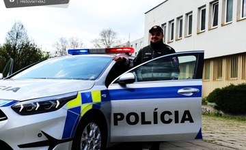 FOTO: Prešovskí policajti dostali deväť nových áut