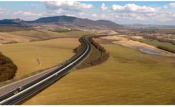 FOTO: Zmluva na pokračovanie prešovského obchvatu je podpísaná