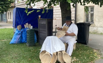 FOTO: V Kežmarku sa začal 31. ročník EĽRO. Na výnimočnom festivale sa predstaví množstvo remeselníkov 