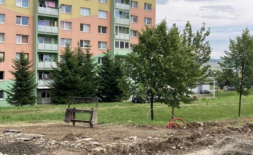 FOTO: Do kežmarského vnútrobloku Južná bude investovaných ďalších vyše 219-tisíc eur