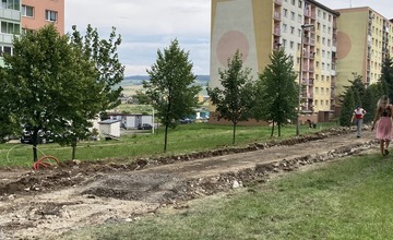 FOTO: Do kežmarského vnútrobloku Južná bude investovaných ďalších vyše 219-tisíc eur