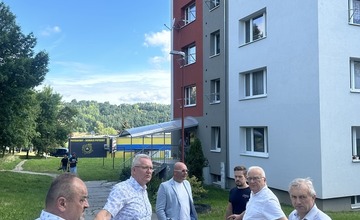 FOTO: Stavenisko revitalizácie sídliska Družba v Bardejove bolo prevzané