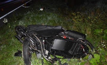FOTO: V prešovskom okrese došlo k dopravnej nehode auta a motorky
