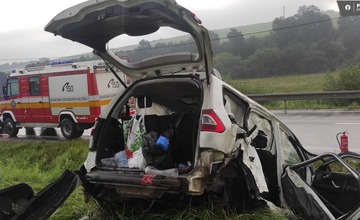 FOTO: Pred obcou Raslavice došlo k tragickej dopravnej nehode