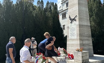 FOTO: 79. výročie Slovenského národného povstania. Takto si v Prešovskom kraji uctili túto historickú udalosť