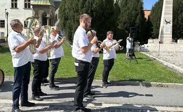 FOTO: 79. výročie Slovenského národného povstania. Takto si v Prešovskom kraji uctili túto historickú udalosť