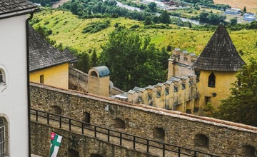 FOTO: Na hrade Stará Ľubovňa sa začala rekonštrukcia severovýchodnej hradby na treťom nádvorí