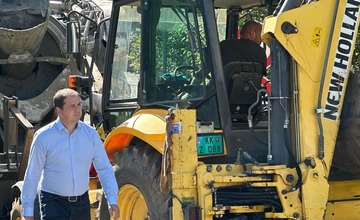 FOTO: V Levočskej doline sa pod nákladným autom prepadol most