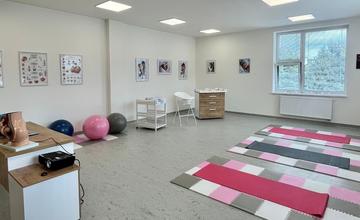 FOTO: Nemocnica v Kežmarku otvorila centrum predpôrodnej prípravy. Rodičky sa naučia viac o pôrode či šestonedelí