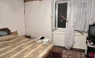 FOTO: Hasiči Prešovského kraja zasahovali po zemetrasení sedemkrát. Najviac zničené domy boli v obci Ďapalovce