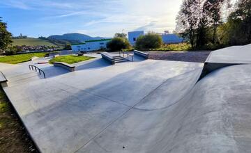 FOTO: Pozrite si, ako vyzerá nový skatepark v Starej Ľubovni