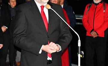 FOTO: Slávnostné otvorenie mosta pre peších a cyklistov v Humennom