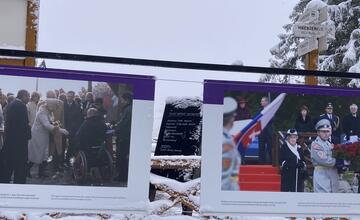 FOTO: Tatranský ľadový dóm na Hrebienku je otvorený. Interiér zdobí Westminsterské opátstvo