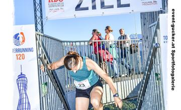 FOTO: Kamila Chomaničová sa venuje behu do schodov