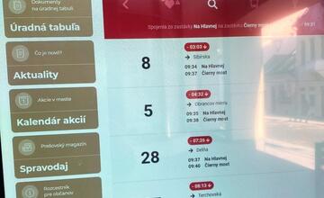 FOTO: Pri budove mestského úradu v Prešove pribudla digitálna úradná tabuľa
