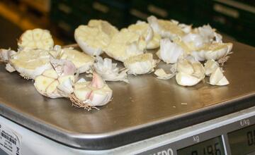 FOTO: Odkiaľ prichádzajú vaše potraviny? Navštívili sme centrálny sklad Kauflandu