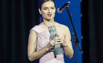 FOTO: Prešovčanka získala Cenu regiónov za Emocionálny kompas