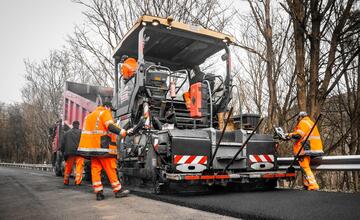 FOTO: Rekonštrukcia cesty v rekreačnej oblasti Domaša