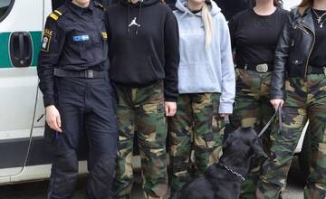 FOTO: V Snine prebehla medzinárodná príprava so psovodmi