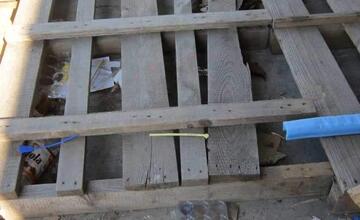 FOTO: Inšpektori v predajniach s potravinami odhalili viacero nedostatkov