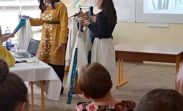 FOTO: Študentky strednej školy vo Svidníku získali prvé miesto na celoštátnom kole SOČ