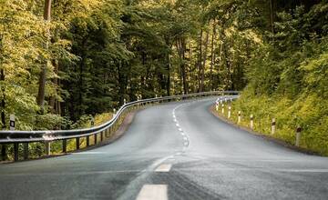 FOTO: Nová cesta medzi Malou Domašou a Detríkom