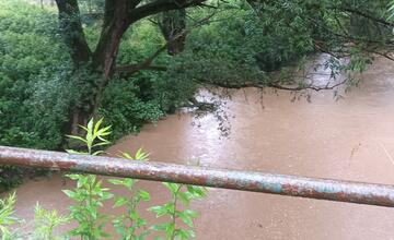 FOTO: SHMÚ vyhlásilo prvý stupeň povodňovej aktivity v povodí Torysy