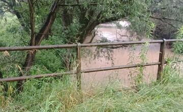 FOTO: SHMÚ vyhlásilo prvý stupeň povodňovej aktivity v povodí Torysy