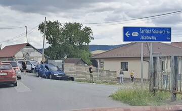 FOTO: Na križovatke v Orkucanoch došlo k zrážke dvoch áut