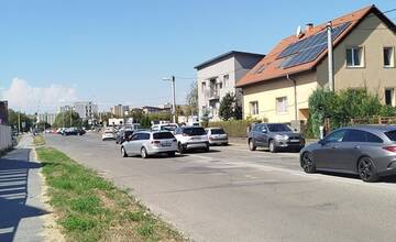 FOTO: V úseku Veľký Šariš – Prešov je prerušená železničná doprava