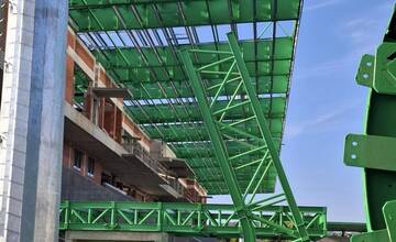 FOTO: Výstavba Futbal Tatran Arény – september 2024