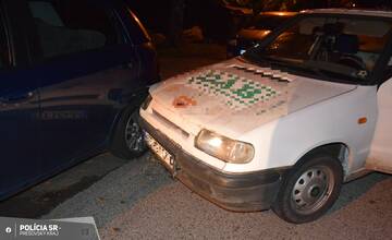 FOTO: Vodič pod vplyvom alkoholu v Poprade narazil do štyroch áut