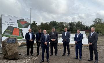 FOTO: Vo Vranove postavia novú tenisovú halu za milióny eur