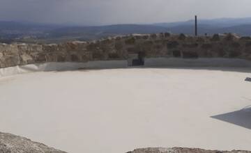 FOTO: Hrad Šariš mení svoju podobu: Práce vrcholia