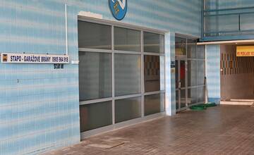 FOTO: Krytý bazén v Humennom prejde rekonštrukciou