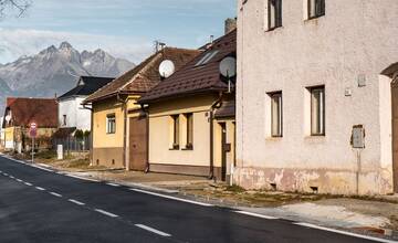 FOTO: Rekonštrukcia ciest vo Veľkom Slavkove: 360-tisíc eur a nové chodníky