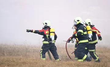 FOTO: Cvičenie na letisku Poprad-Tatry: Simulovaná havária lietadla