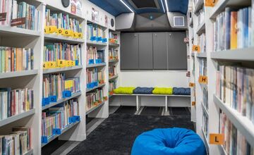 FOTO: Bibliobusy vyrážajú na cesty. Knihy prídu až pred váš dom