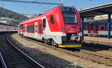 FOTO: Doprava na východe ožíva: Nové moderné vlaky na trati Lipany – Prešov