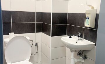 FOTO: Oddelenie infektológie v Prešove je presťahované