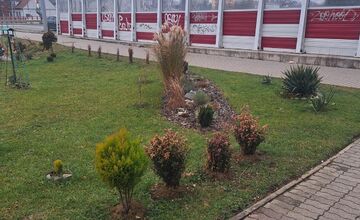 FOTO: Prešovčania si skrášlili okolie bytovky