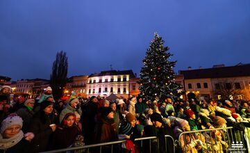 FOTO: Takto oslávili posledný deň roka 2024 na Hlavnej v Prešove